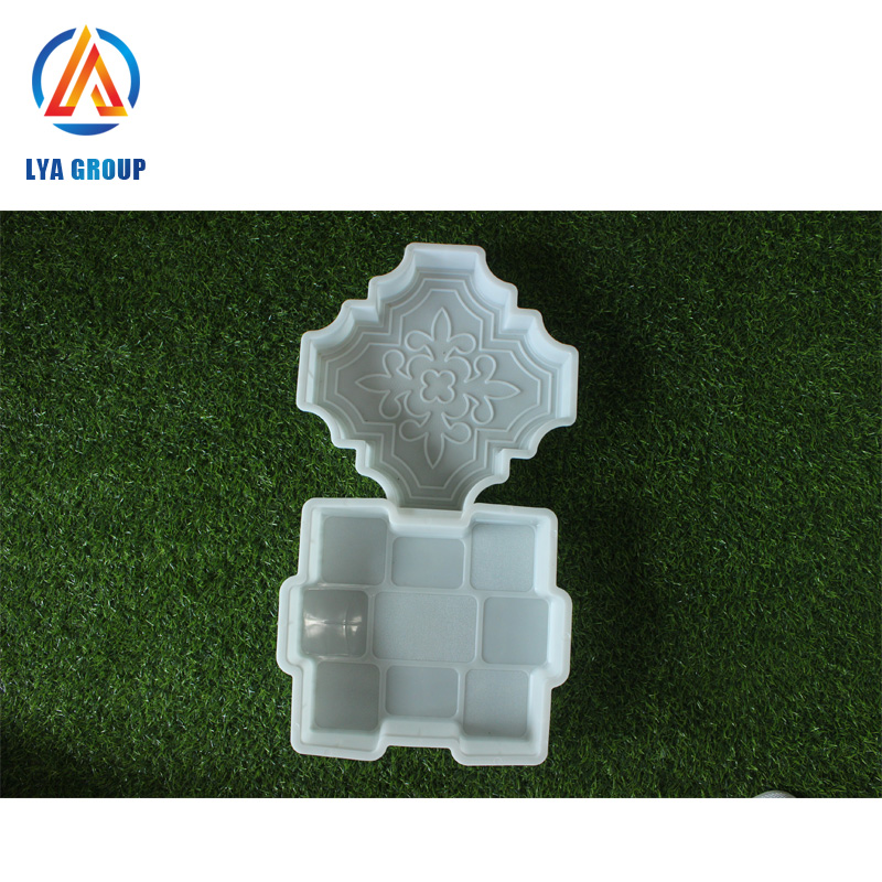 What is the production process of paver tiles?￼