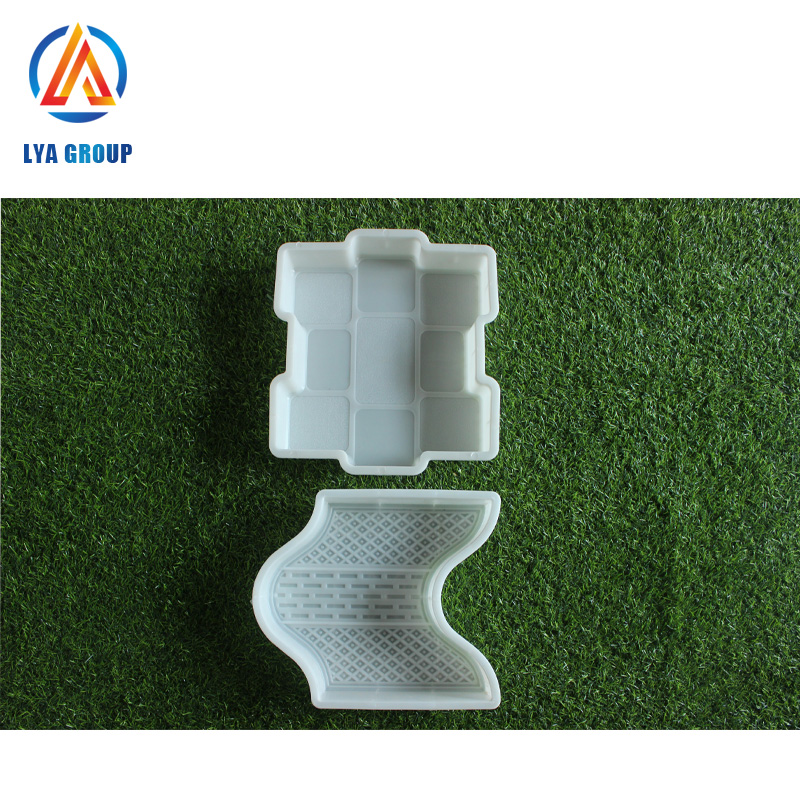 Advantages of plastic concrete interlocking tiles molds￼